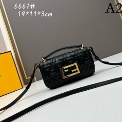 FENDI Fendi shoulder bag 2023SS summer new work to keep an eye on