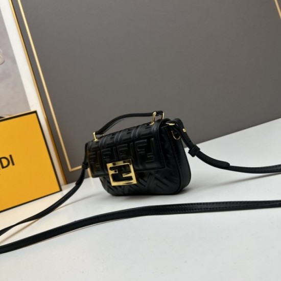 FENDI Fendi shoulder bag 2023SS summer new work to keep an eye on FENDI Fendi shoulder bag 2023SS summer new work to keep an eye on