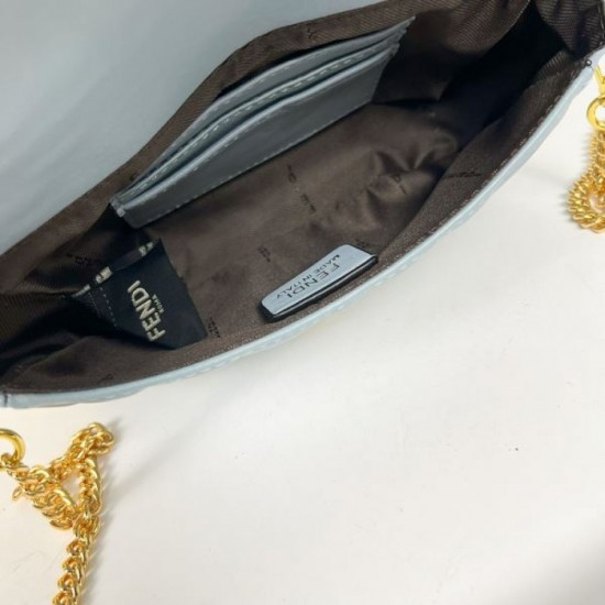 FENDI Tote Bag 2023FW This season's hottest trends FENDI Tote Bag 2023FW This season's hottest trends