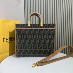 FENDI Tote Bag 2023FW Will be useful for this fall/winter coordination