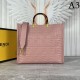 FENDI Tote Bag 2023FW Gives the impression of a fashionable expert FENDI Tote Bag 2023FW Gives the impression of a fashionable expert