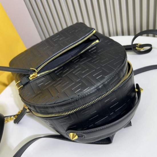 FENDI Backpack 2023FW Enjoy casual fashion FENDI Backpack 2023FW Enjoy casual fashion