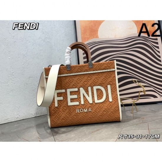 FENDI Tote Bag 2023FW Design perfect for everyday use FENDI Tote Bag 2023FW Design perfect for everyday use