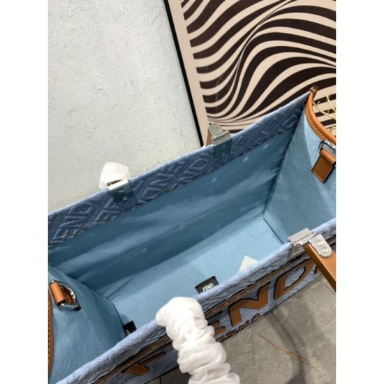 FENDI Tote Bag 2023FW Design perfect for everyday use FENDI Tote Bag 2023FW Design perfect for everyday use