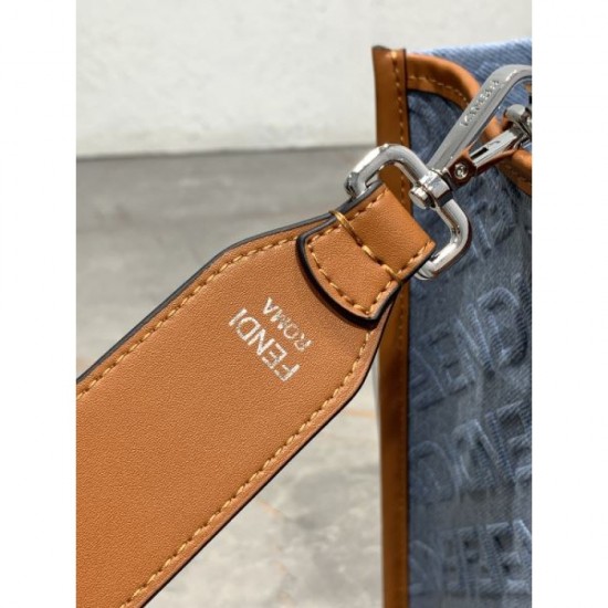FENDI Tote Bag 2023FW Design perfect for everyday use FENDI Tote Bag 2023FW Design perfect for everyday use