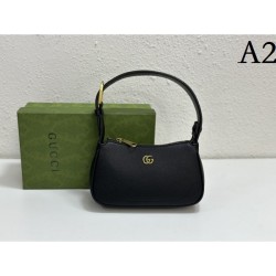 2023SS GUCCI Gucci Tote bag you want to keep this summer
