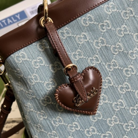 GUCCI Gucci Tote Bag 2023SS Essential item for this summer GUCCI Gucci Tote Bag 2023SS Essential item for this summer