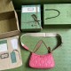 GUCCI Gucci tote bag 2023SS This summer is eye-catching style GUCCI Gucci tote bag 2023SS This summer is eye-catching style