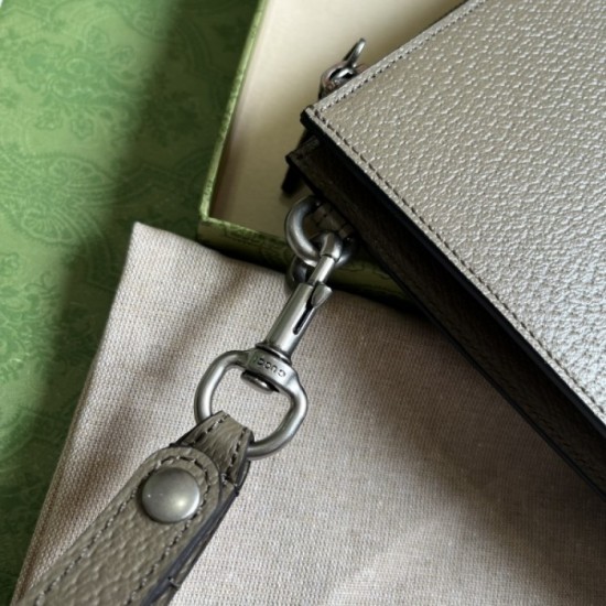 GUCCI Gucci clutch bag 2023SS Featured new work full of seasonality GUCCI Gucci clutch bag 2023SS Featured new work full of seasonality