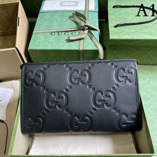 GUCCI Gucci clutch bag 2023SS overseas celebrities attention item GUCCI Gucci clutch bag 2023SS overseas celebrities attention item