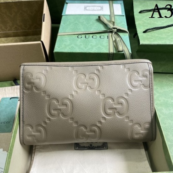 GUCCI Gucci clutch bag 2023SS overseas celebrities attention item GUCCI Gucci clutch bag 2023SS overseas celebrities attention item