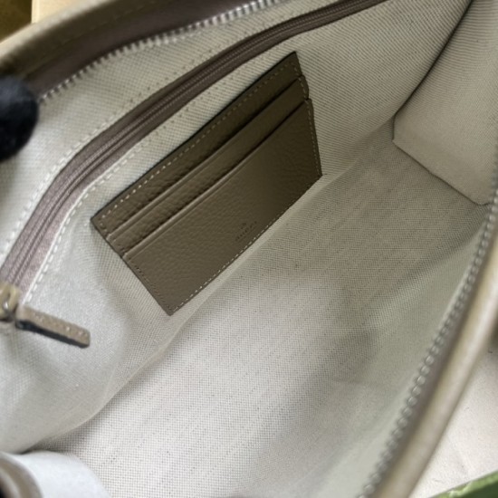 GUCCI Gucci clutch bag 2023SS overseas celebrities attention item GUCCI Gucci clutch bag 2023SS overseas celebrities attention item