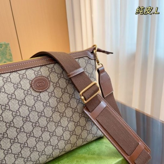 GUCCI Gucci Shoulder Bag 2023FW Top-class item that is popular this season GUCCI Gucci Shoulder Bag 2023FW Top-class item that is popular this season