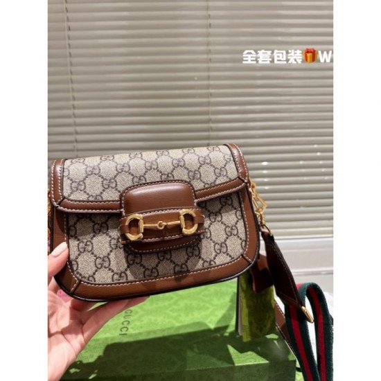 GUCCI Gucci Shoulder Bag 2023FW Very popular first come, first served GUCCI Gucci Shoulder Bag 2023FW Very popular first come, first served