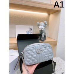 GUCCI Shoulder Bag 2023FW Popular ☆ Recommended for Autumn