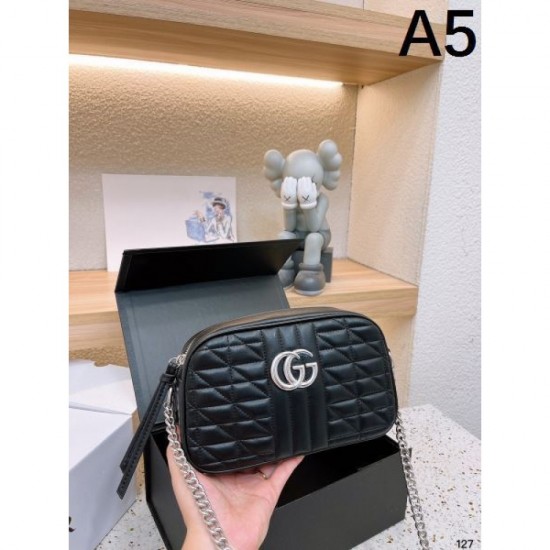 GUCCI Shoulder Bag 2023FW Popular ☆ Recommended for Autumn GUCCI Shoulder Bag 2023FW Popular ☆ Recommended for Autumn