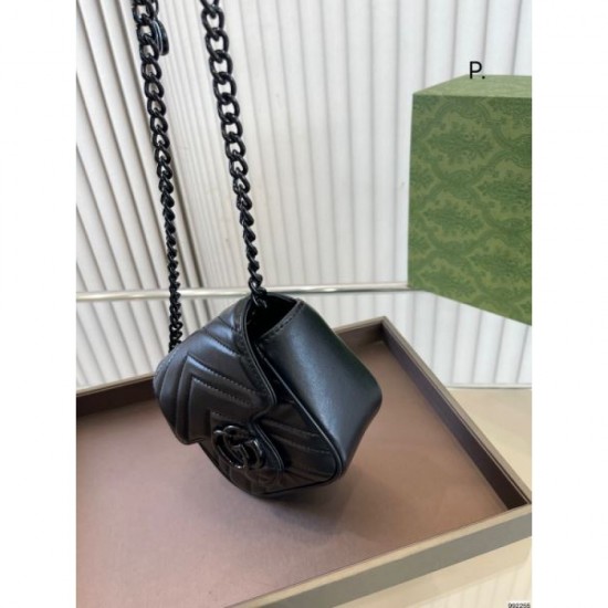 GUCCI Shoulder Bag 2023FW Beautiful Silhouette GUCCI Shoulder Bag 2023FW Beautiful Silhouette