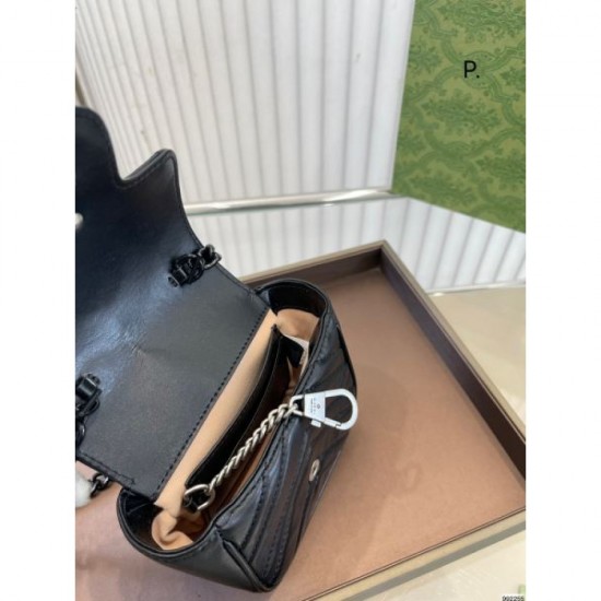 GUCCI Shoulder Bag 2023FW Beautiful Silhouette GUCCI Shoulder Bag 2023FW Beautiful Silhouette