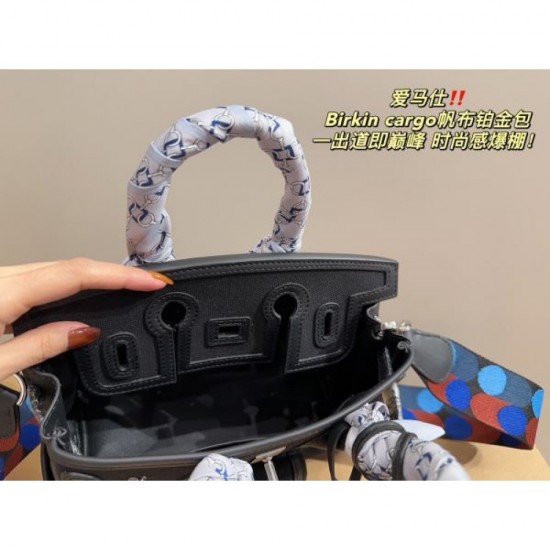 HERMES Hermes tote bag 2023FW Fall/Winter new item almost sold out HERMES Hermes tote bag 2023FW Fall/Winter new item almost sold out