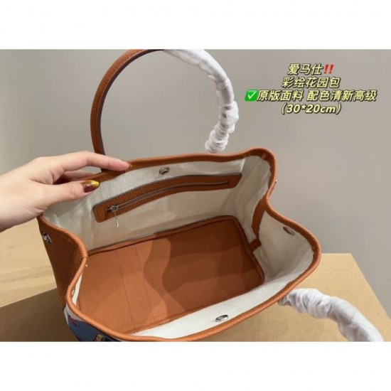 HERMES Hermes tote bag 2023FW Not available in Japan Very popular HERMES Hermes tote bag 2023FW Not available in Japan Very popular