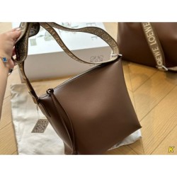 LOEWE Tote Bag 2023FW Recommended tops for fall and winter