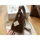 LOEWE Tote Bag 2023FW Recommended tops for fall and winter LOEWE Tote Bag 2023FW Recommended tops for fall and winter