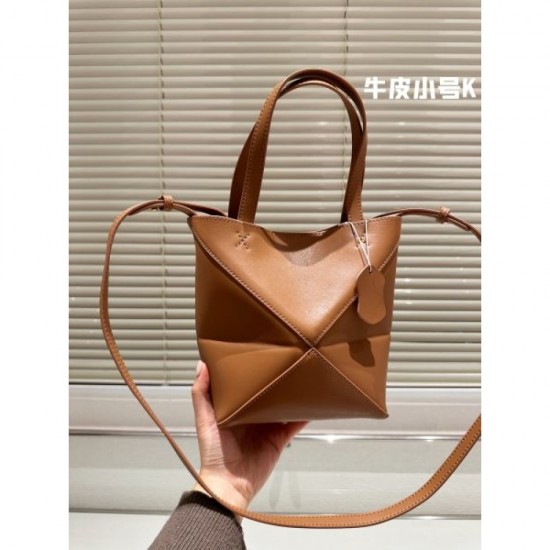 LOEWE Tote Bag 2023FW Casual but highly sensitive LOEWE Tote Bag 2023FW Casual but highly sensitive
