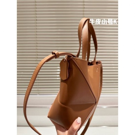 LOEWE Tote Bag 2023FW Casual but highly sensitive LOEWE Tote Bag 2023FW Casual but highly sensitive
