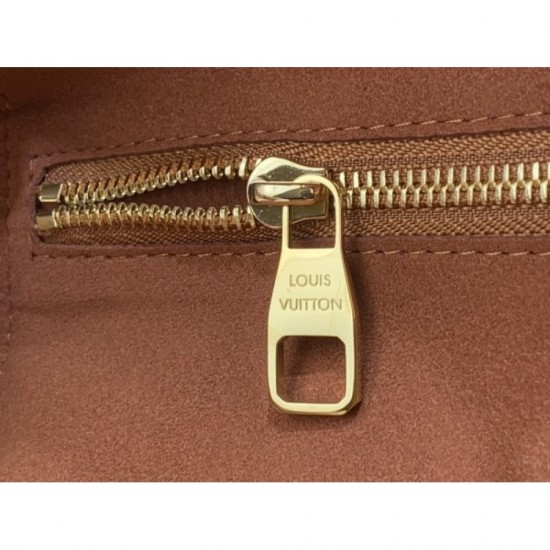 2023SS LOUIS VUITTON Louis Vuitton sophisticated design tote bag 2023SS LOUIS VUITTON Louis Vuitton sophisticated design tote bag