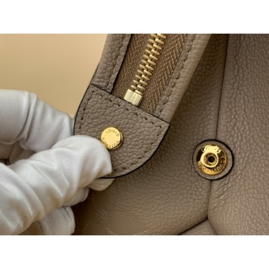 2023SS LOUIS VUITTON Louis Vuitton Summer Trend Tote Bag 2023SS LOUIS VUITTON Louis Vuitton Summer Trend Tote Bag