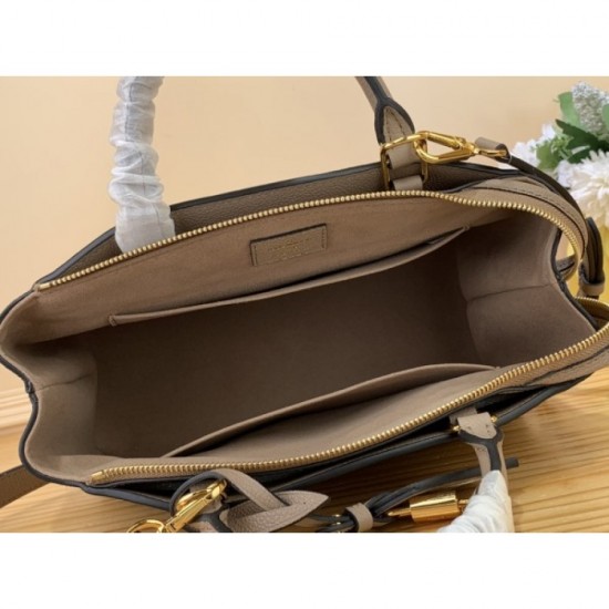 2023SS LOUIS VUITTON Louis Vuitton Summer Trend Tote Bag 2023SS LOUIS VUITTON Louis Vuitton Summer Trend Tote Bag