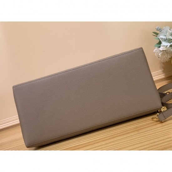 2023SS LOUIS VUITTON Louis Vuitton tote bag with a loose feeling 2023SS LOUIS VUITTON Louis Vuitton tote bag with a loose feeling