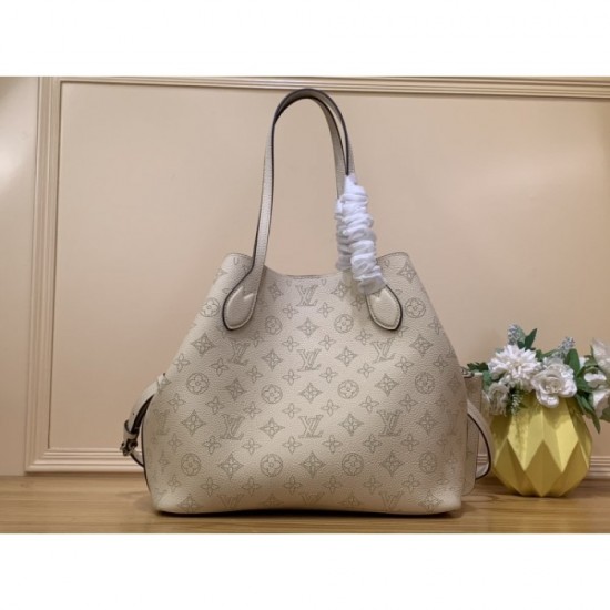 2023SS LOUIS VUITTON Louis Vuitton Spring Summer Trend Tote Bag 2023SS LOUIS VUITTON Louis Vuitton Spring Summer Trend Tote Bag