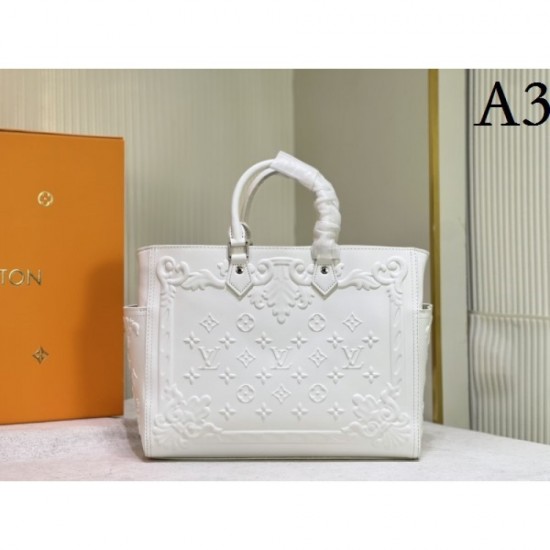 2023SS LOUIS VUITTON Louis Vuitton comfortable tote bag 2023SS LOUIS VUITTON Louis Vuitton comfortable tote bag