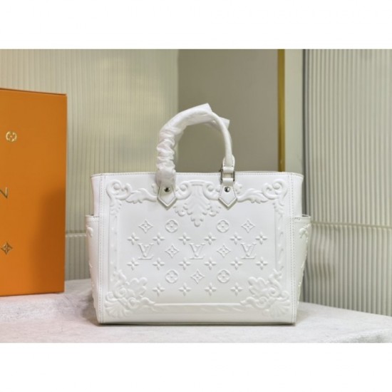 2023SS LOUIS VUITTON Louis Vuitton comfortable tote bag 2023SS LOUIS VUITTON Louis Vuitton comfortable tote bag