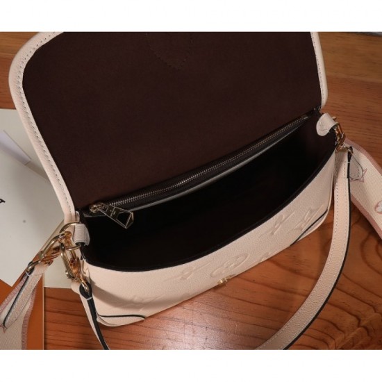 LOUIS VUITTON Louis Vuitton tote bag 2023SS very popular item LOUIS VUITTON Louis Vuitton tote bag 2023SS very popular item