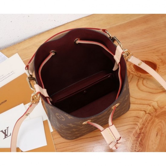 LOUIS VUITTON Louis Vuitton tote bag 2023SS bargain popular sale LOUIS VUITTON Louis Vuitton tote bag 2023SS bargain popular sale