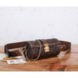 LOUIS VUITTON Louis Vuitton Shoulder Bag 2023SS TOP Seller Award Winner