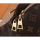 LOUIS VUITTON Louis Vuitton waist bag 2023SS spring new work attention LOUIS VUITTON Louis Vuitton waist bag 2023SS spring new work attention