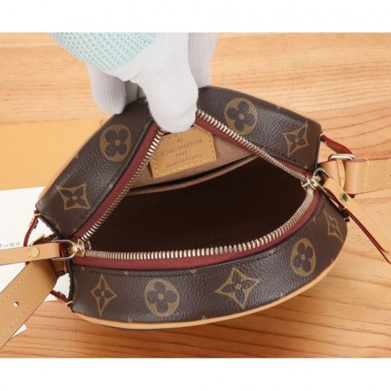 LOUIS VUITTON shoulder bag 2023FW latest arrival LOUIS VUITTON shoulder bag 2023FW latest arrival