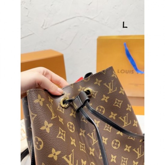 LOUIS VUITTON Shoulder Bag 2023FW Featured No.1 LOUIS VUITTON Shoulder Bag 2023FW Featured No.1