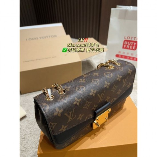 LOUIS VUITTON Shoulder Bag 2023FW Reserved LOUIS VUITTON Shoulder Bag 2023FW Reserved