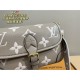 LOUIS VUITTON Shoulder bag 2023FW Love at first sight LOUIS VUITTON Shoulder bag 2023FW Love at first sight