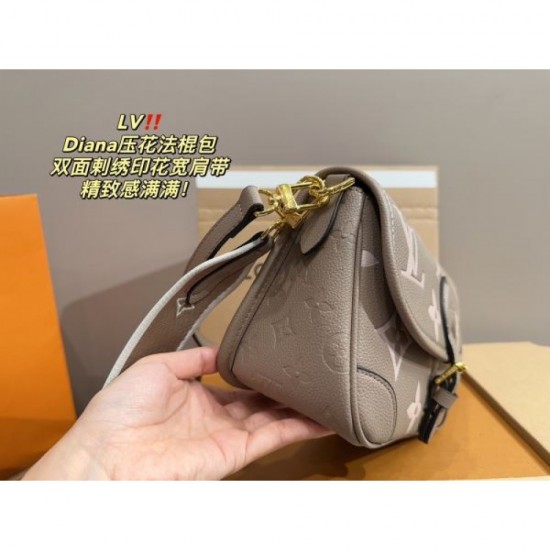 LOUIS VUITTON Shoulder bag 2023FW Love at first sight LOUIS VUITTON Shoulder bag 2023FW Love at first sight