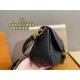 LOUIS VUITTON Shoulder bag 2023FW Hard to obtain LOUIS VUITTON Shoulder bag 2023FW Hard to obtain