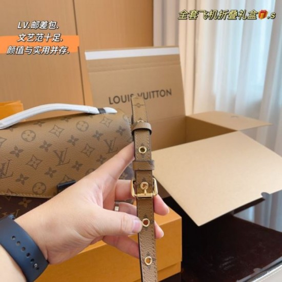LOUIS VUITTON Shoulder bag 2023FW inevitably sold out LOUIS VUITTON Shoulder bag 2023FW inevitably sold out