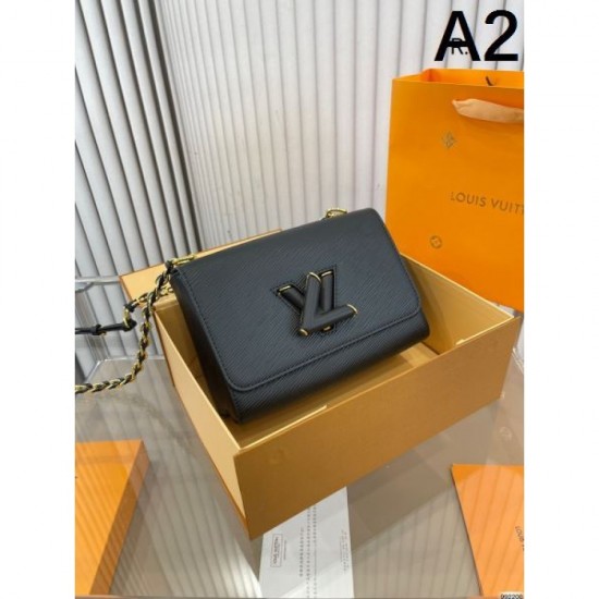 LOUIS VUITTON shoulder bag 2023FW orders rush LOUIS VUITTON shoulder bag 2023FW orders rush
