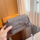 LOUIS VUITTON Shoulder Bag 2023FW Surprising Price LOUIS VUITTON Shoulder Bag 2023FW Surprising Price
