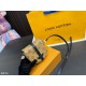LOUIS VUITTON Shoulder Bag 2023FW Magazine Published LOUIS VUITTON Shoulder Bag 2023FW Magazine Published