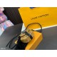 LOUIS VUITTON Shoulder Bag 2023FW Magazine Published LOUIS VUITTON Shoulder Bag 2023FW Magazine Published